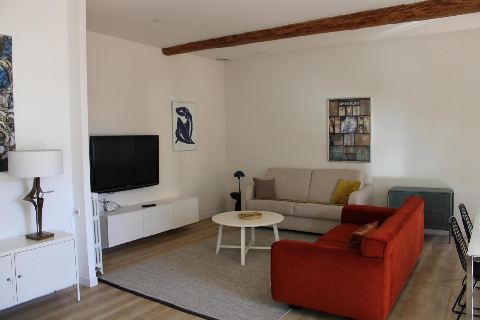 Maison Chaleureuse Avec Grande Terrasse Nimes Luaran gambar