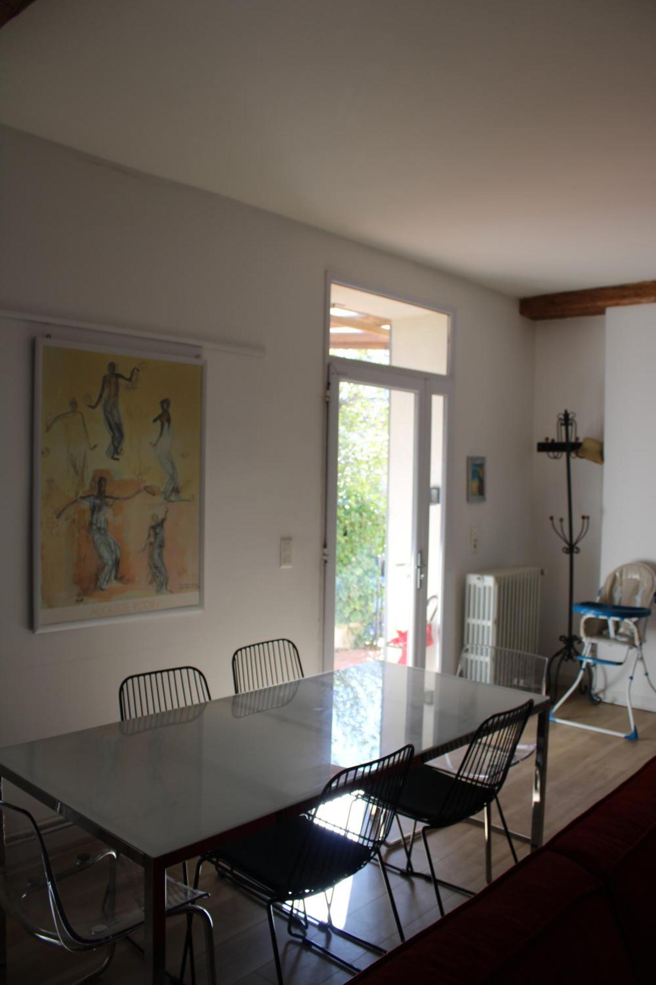 Maison Chaleureuse Avec Grande Terrasse Nimes Luaran gambar